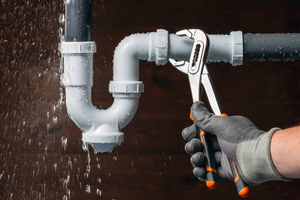 Professional Drain Cleaning technician working in Sorrento, FL